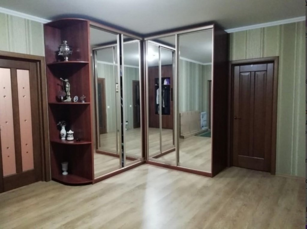 Продаєтся 3-кімн. квартира. Київ. Район Печерський Цена 238 000дол код в базе 202055 Вы желаете купить квартиру? ПРОДАЕТСЯ 3-комн. квартира. Город Київ. Район Печерський Цена 238000.00дол код в базе 202055