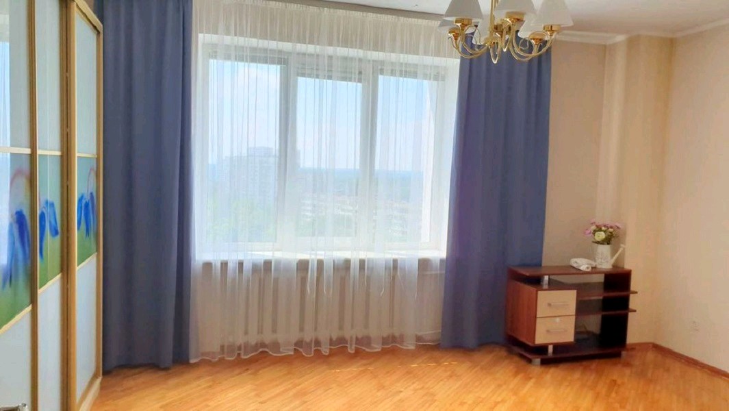 Продаєтся 2-кімн. квартира. Київ. Район Святошинський Цена 91 000дол код в базе 260269 Вы желаете купить квартиру? ПРОДАЕТСЯ 2-комн. квартира. Город Київ. Район Святошинський Цена 91000.00дол код в базе 260269