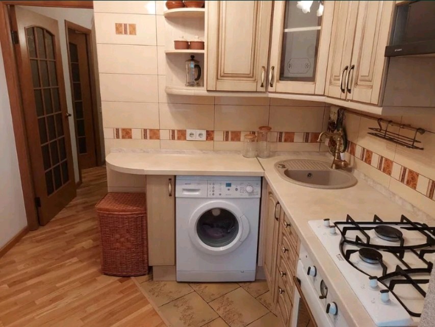 Продаєтся 1-кімн. квартира. Київ. Район Шевченківський Цена 67 000дол код в базе 274277 Вы желаете купить квартиру? ПРОДАЕТСЯ 1-комн. квартира. Город Київ. Район Шевченківський Цена 67000.00дол код в базе 274277