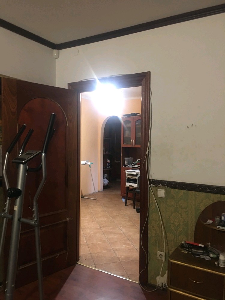 Продаєтся 3-кімн. квартира. Київ. Район Святошинський Цена 75 000дол код в базе 278771 Вы желаете купить квартиру? ПРОДАЕТСЯ 3-комн. квартира. Город Київ. Район Святошинський Цена 75000.00дол код в базе 278771
