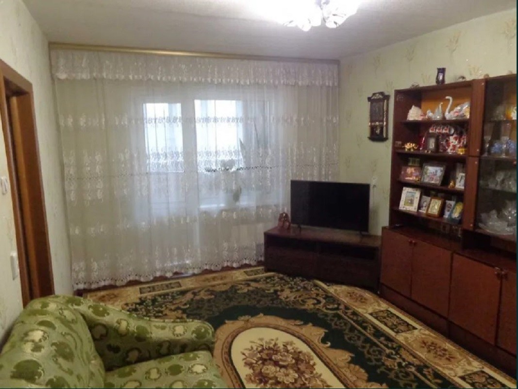 Продаєтся 3-кімн. квартира. Київ. Район Святошинський Цена 75 000дол код в базе 288341 Вы желаете купить квартиру? ПРОДАЕТСЯ 3-комн. квартира. Город Київ. Район Святошинський Цена 75000.00дол код в базе 288341