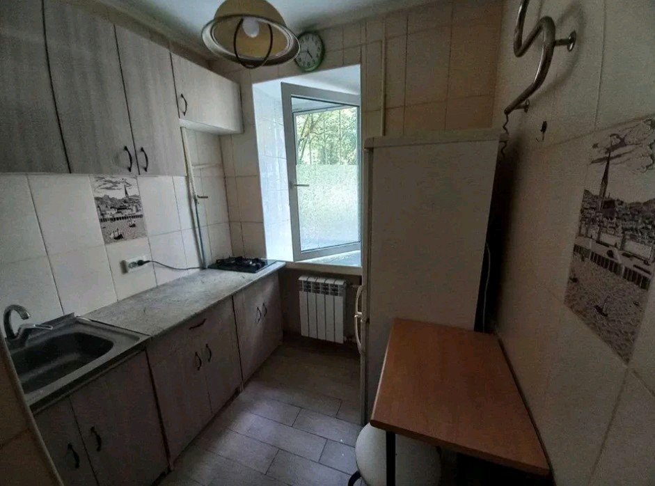 Продаєтся 1-кімн. квартира. Київ. Район Святошинський Цена 36 000дол код в базе 292906 Вы желаете купить квартиру? ПРОДАЕТСЯ 1-комн. квартира. Город Київ. Район Святошинський Цена 36000.00дол код в базе 292906