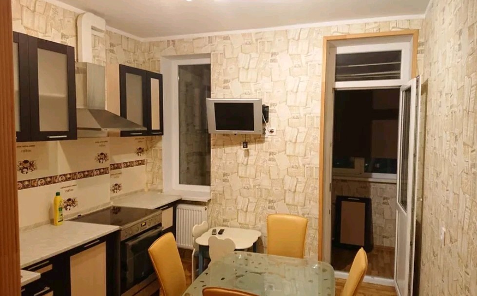 Продаєтся 1-кімн. квартира. Київ. Район Святошинський Цена 64 000дол код в базе 293123 Вы желаете купить квартиру? ПРОДАЕТСЯ 1-комн. квартира. Город Київ. Район Святошинський Цена 64000.00дол код в базе 293123