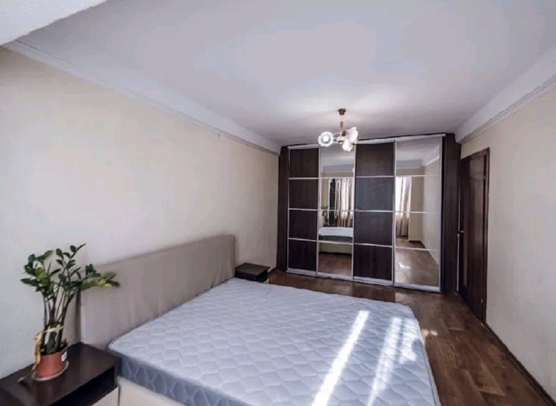 Продаєтся 1-кімн. квартира. Київ. Район Святошинський Цена 39 900дол код в базе 296980 Вы желаете купить квартиру? ПРОДАЕТСЯ 1-комн. квартира. Город Київ. Район Святошинський Цена 39900.00дол код в базе 296980