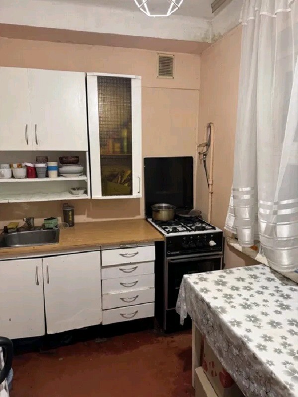 Продаєтся 2-кімн. квартира. Київ. Район Святошинський Цена 40 000дол код в базе 296994 Вы желаете купить квартиру? ПРОДАЕТСЯ 2-комн. квартира. Город Київ. Район Святошинський Цена 40000.00дол код в базе 296994