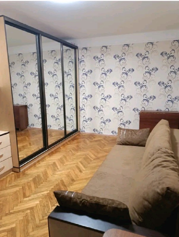 Продаєтся 2-кімн. квартира. Київ. Район Святошинський Цена 43 000дол код в базе 297134 Вы желаете купить квартиру? ПРОДАЕТСЯ 2-комн. квартира. Город Київ. Район Святошинський Цена 43000.00дол код в базе 297134
