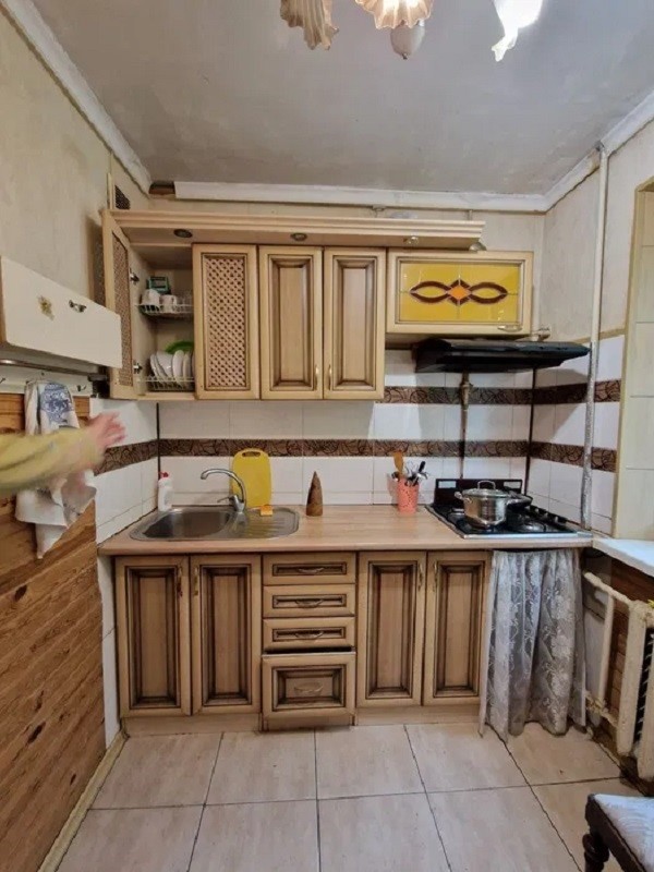 Продаєтся 2-кімн. квартира. Київ. Район Святошинский Цена 51 000дол код в базе 54 Вы желаете купить квартиру? ПРОДАЕТСЯ 2-комн. квартира. Город Київ. Район Святошинский Цена 51000.00дол код в базе 54