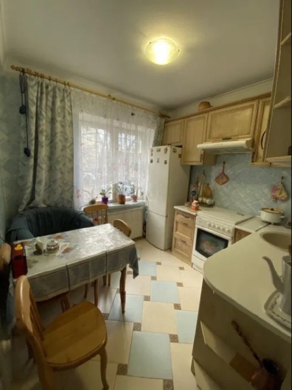 Продаєтся 3-кімн. квартира. Київ. Район Подільський Цена 73 000дол код в базе 60368 Вы желаете купить квартиру? ПРОДАЕТСЯ 3-комн. квартира. Город Київ. Район Подільський Цена 73000.00дол код в базе 60368